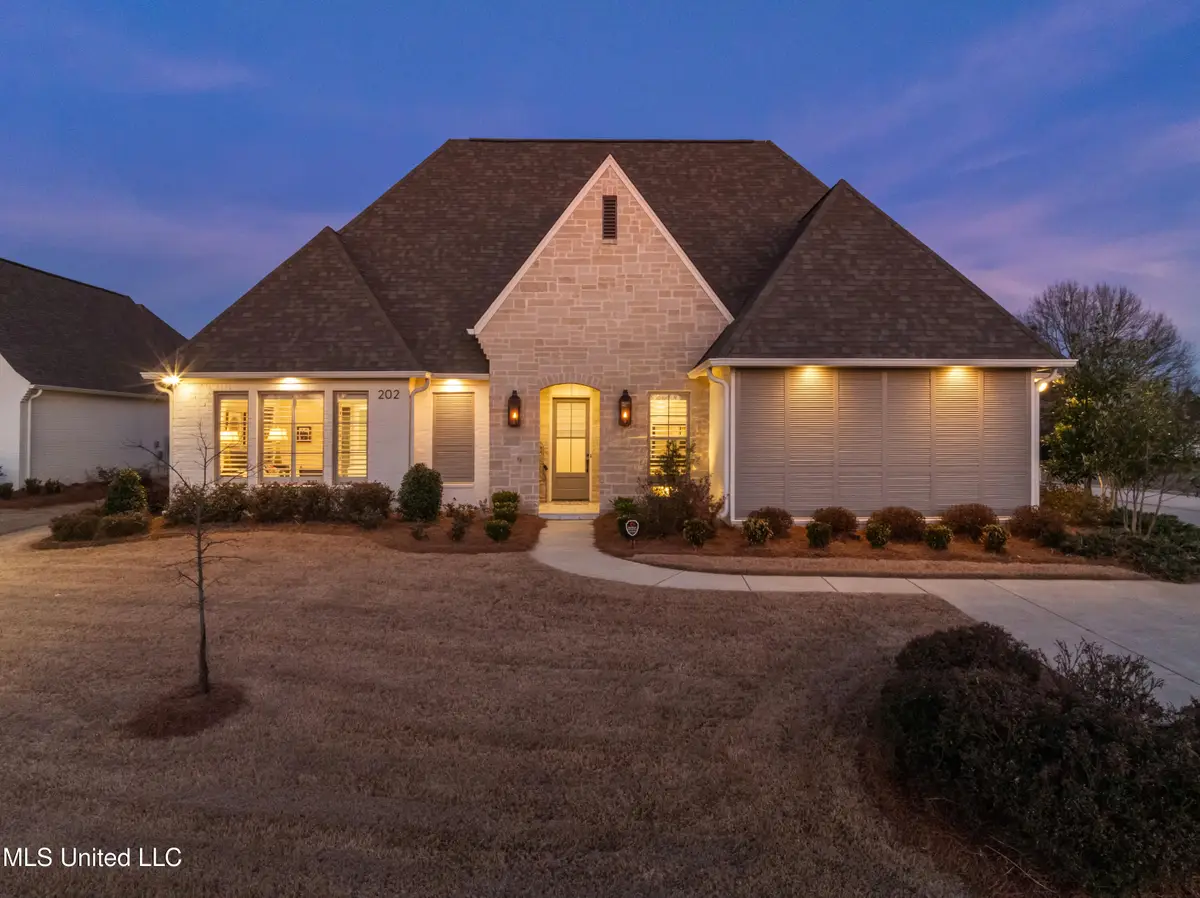 202 Parke Drive, Ridgeland, MS 39157 - Image #1