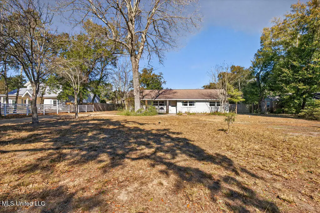 1592 E 2nd Street, Pass Christian, MS 39571 - #1