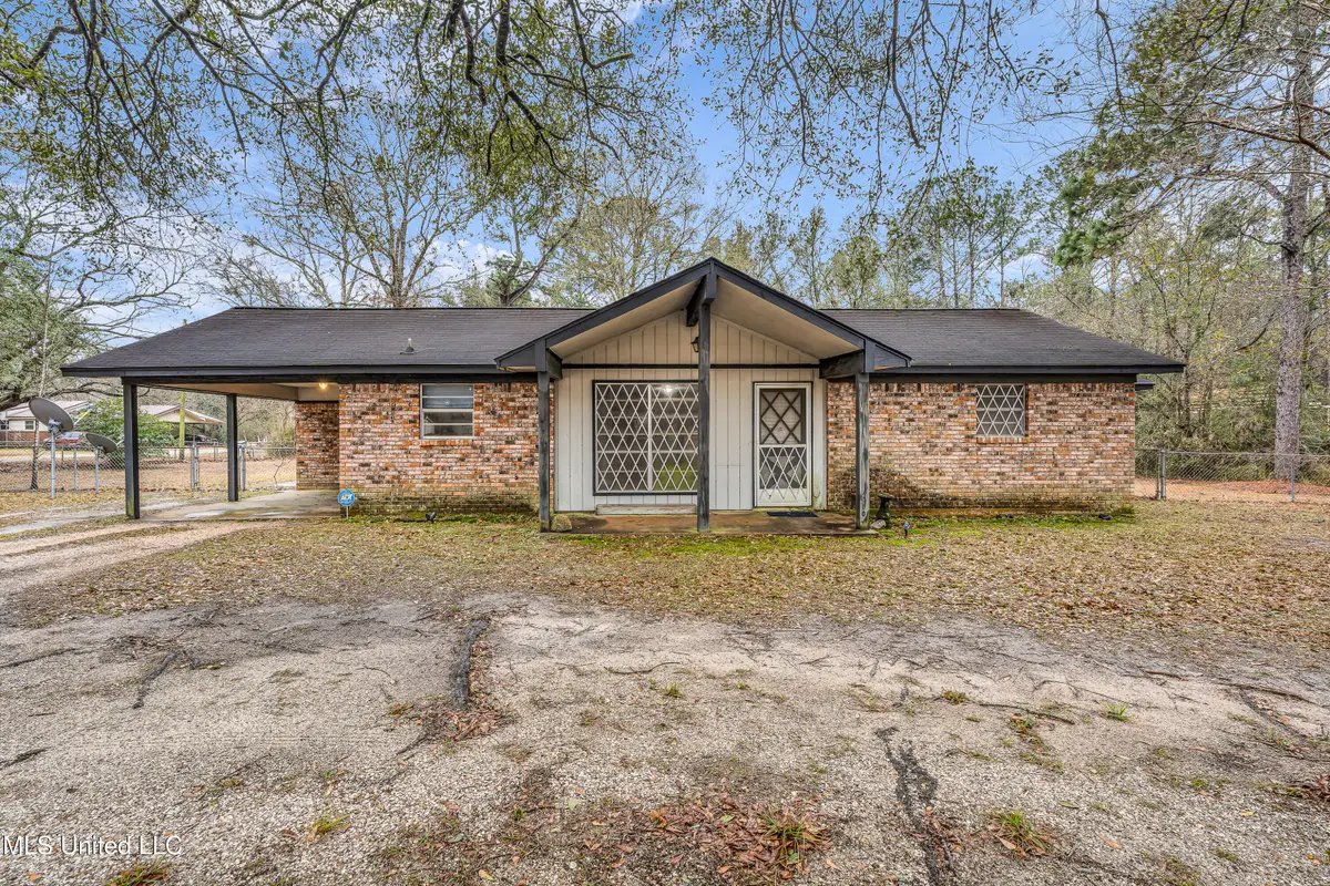 6200 Hurley Wade Road, Moss Point, MS 39562 - #1