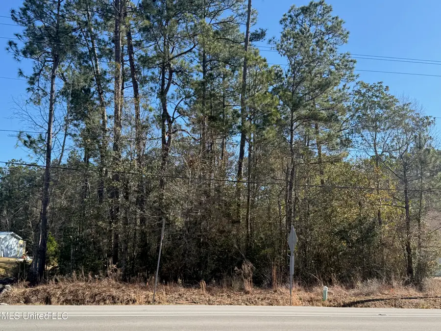 79322 E Diamondhead Drive, Diamondhead, MS 39525 - #3