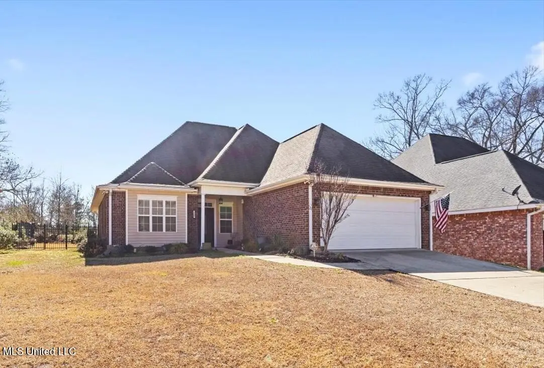 108 Pointe Drive, Summit, MS 39666 - #1