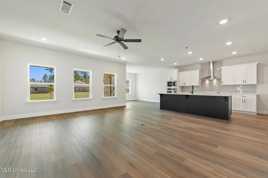 6620 Palm Pointe Drive, Ocean Springs, MS 39564 - #3