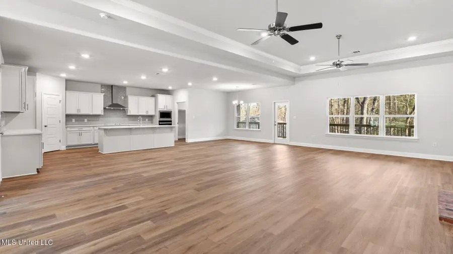 6629 Palm Pointe Drive, Ocean Springs, MS 39564 - #3