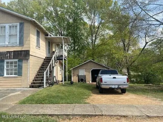 219 S Live Oak Street, McComb, MS 39648 - #2