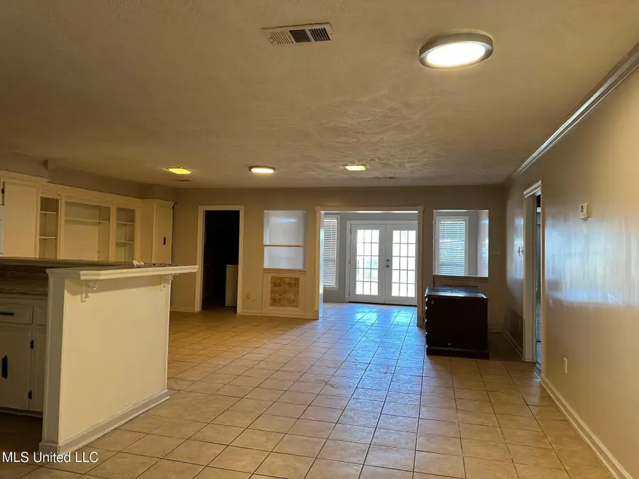 133 Berryman Road, Vicksburg, MS 39180 - #2