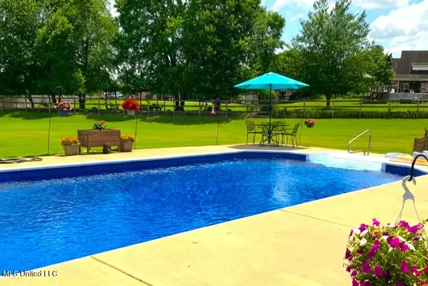 13025 Oak Ridge Drive, Olive Branch, MS 38654 - #2