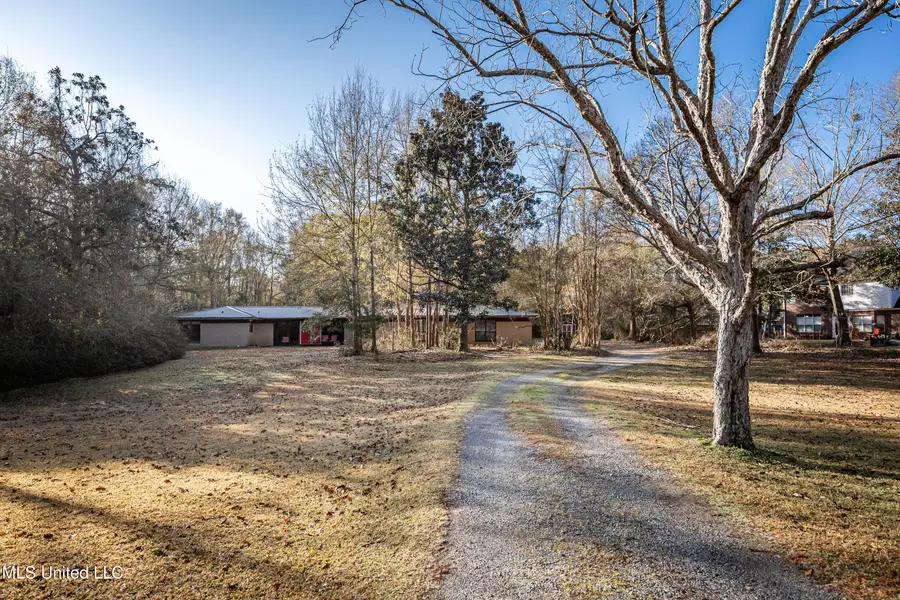 3040 Pabst Road, Ocean Springs, MS 39564 - #3