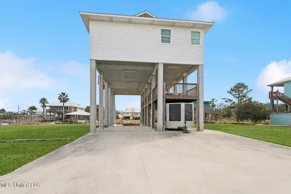 4030 Mindanao, Bay Saint Louis, MS 39520