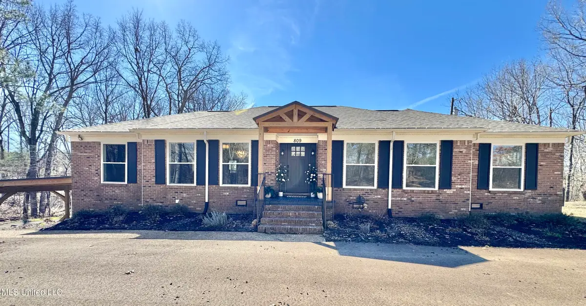 809 Green Acres Drive, Hernando, MS 38632 - #1