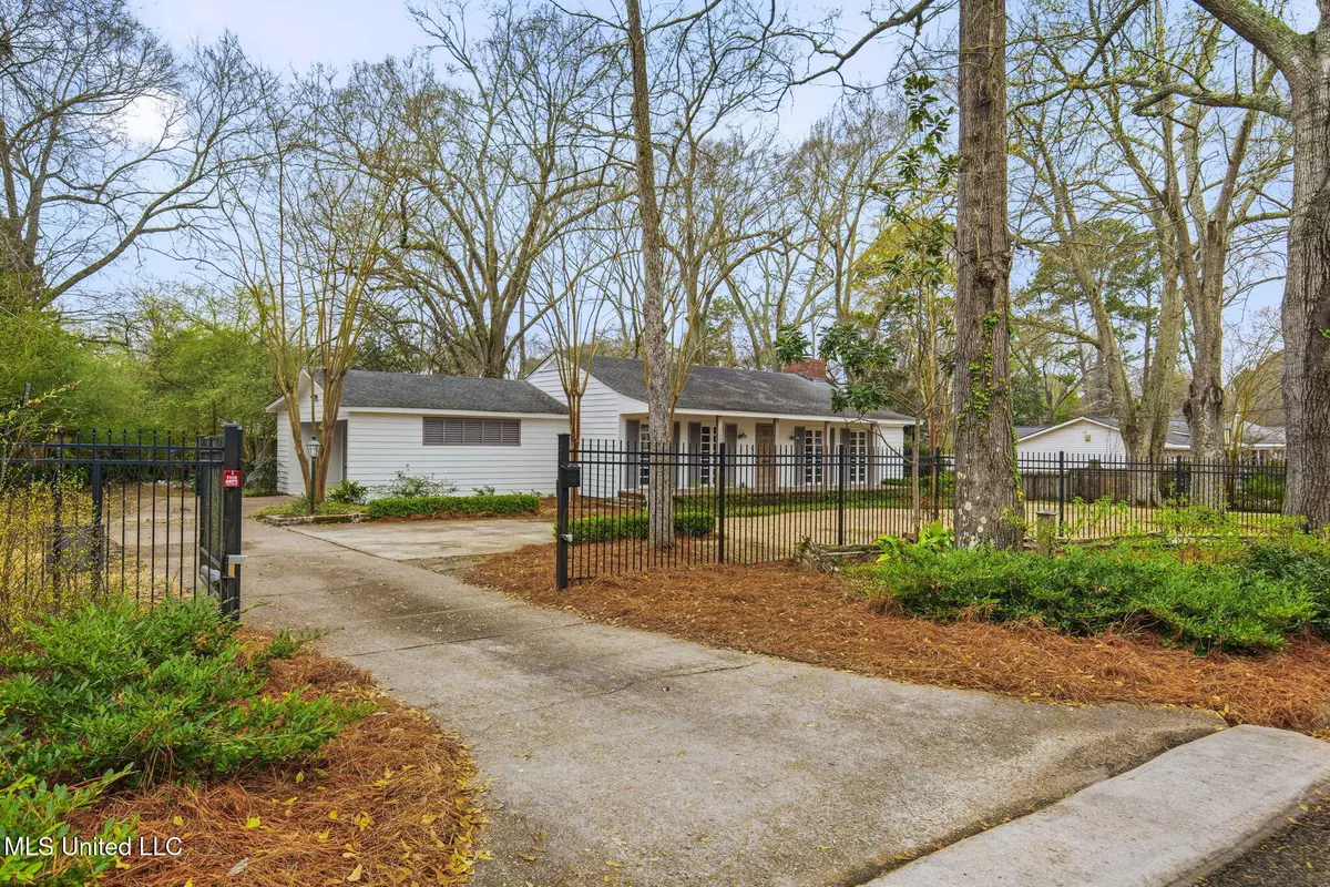 1439 Brecon Drive, Jackson, MS 39211 - #1