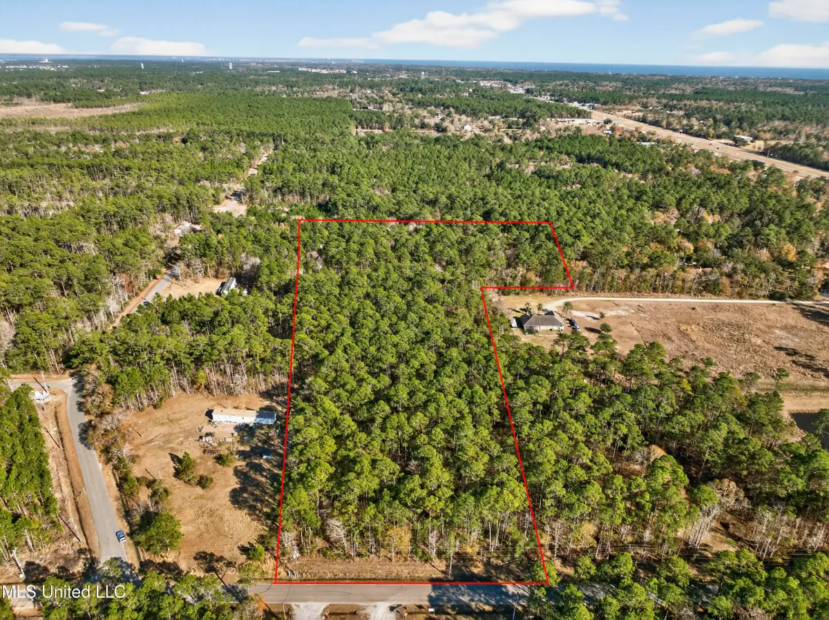 Nhn Harbor Dr, Bay Saint Louis, MS 39520 - #1