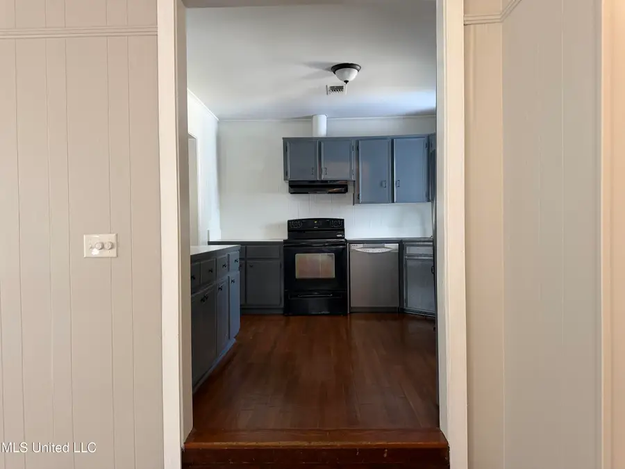 1304 Westwood Road, Natchez, MS 39120 - #3