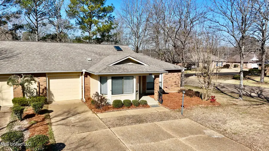 100 Villa Way, Clinton, MS 39056 - #3