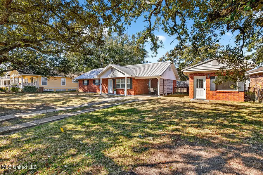 216 E 3rd, Long Beach, MS 39560 - #3