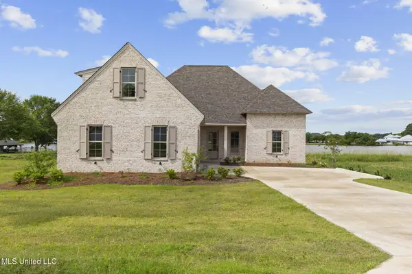 103 Charleston Cove, Madison, MS 39110