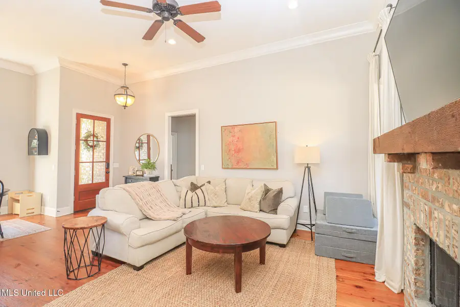 212 Falls Crossing, Madison, MS 39110 - #2