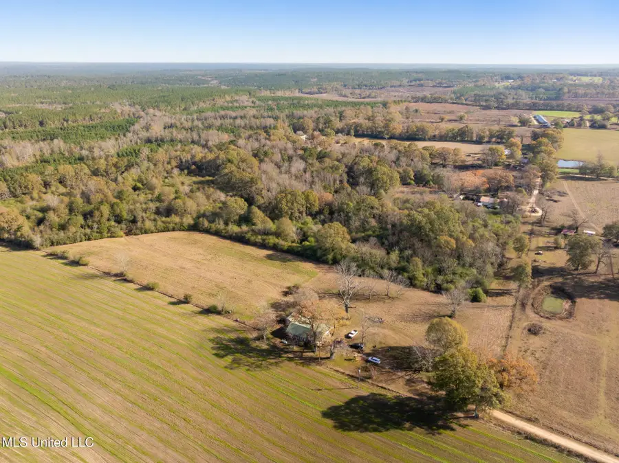 340 E Bond Road, Wiggins, MS 39577 - #3