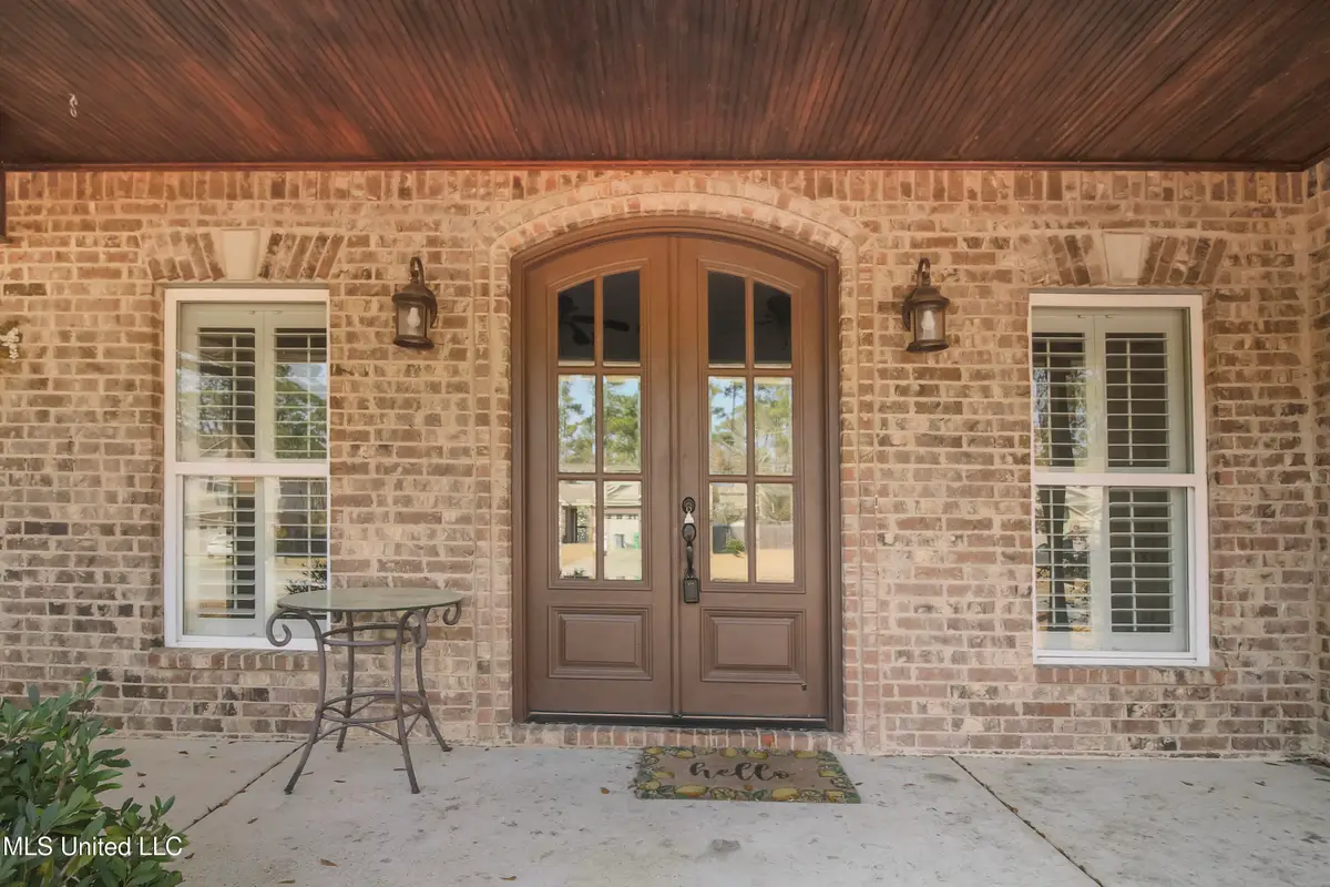 1100 Meadowlark Cove, Ocean Springs, MS 39564 - #1