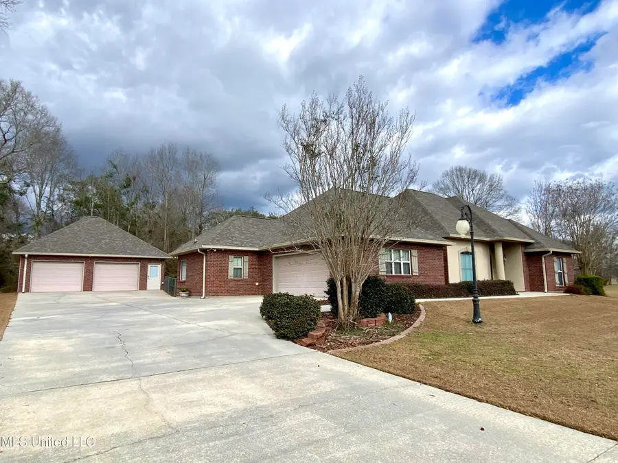 74 W N Hill Drive, Carriere, MS 39426 - #3