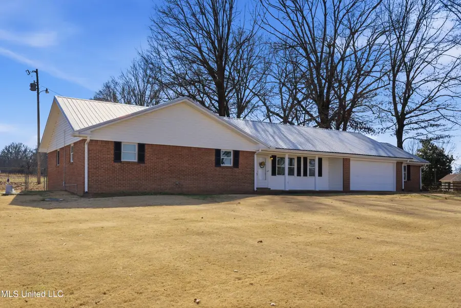 3000 Looxahoma-tyro Road, Senatobia, MS 38668 - #3