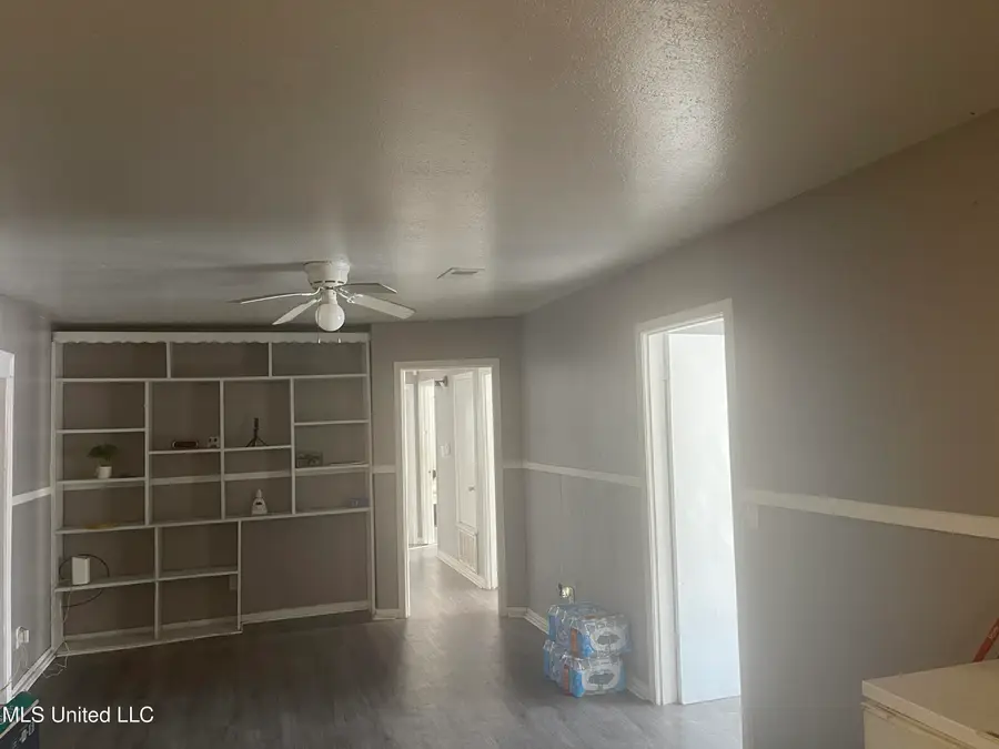 1110 Maria Drive, Jackson, MS 39204 - #3