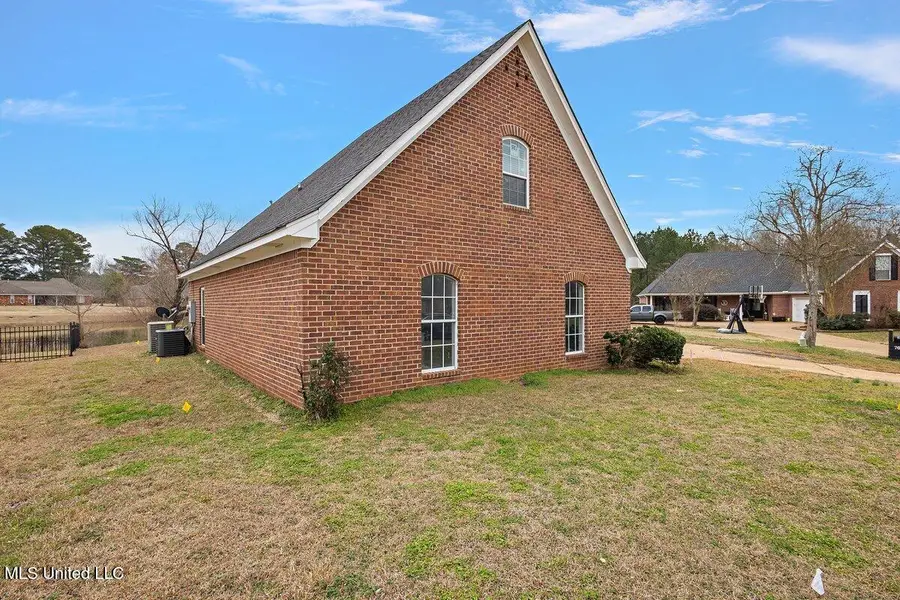 702 Meadow View Cove, Byram, MS 39272 - #2