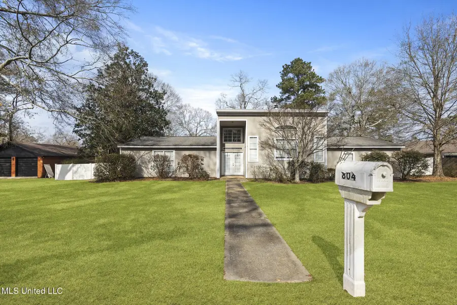 804 North Street, McComb, MS 39648 - #2