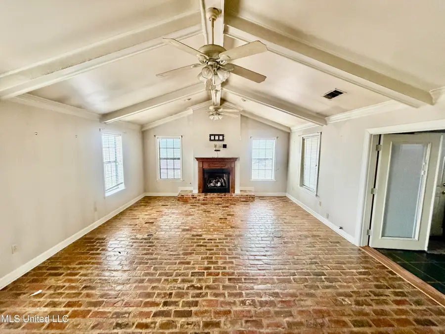 126 Interstate Road, Shaw, MS 38773 - #2