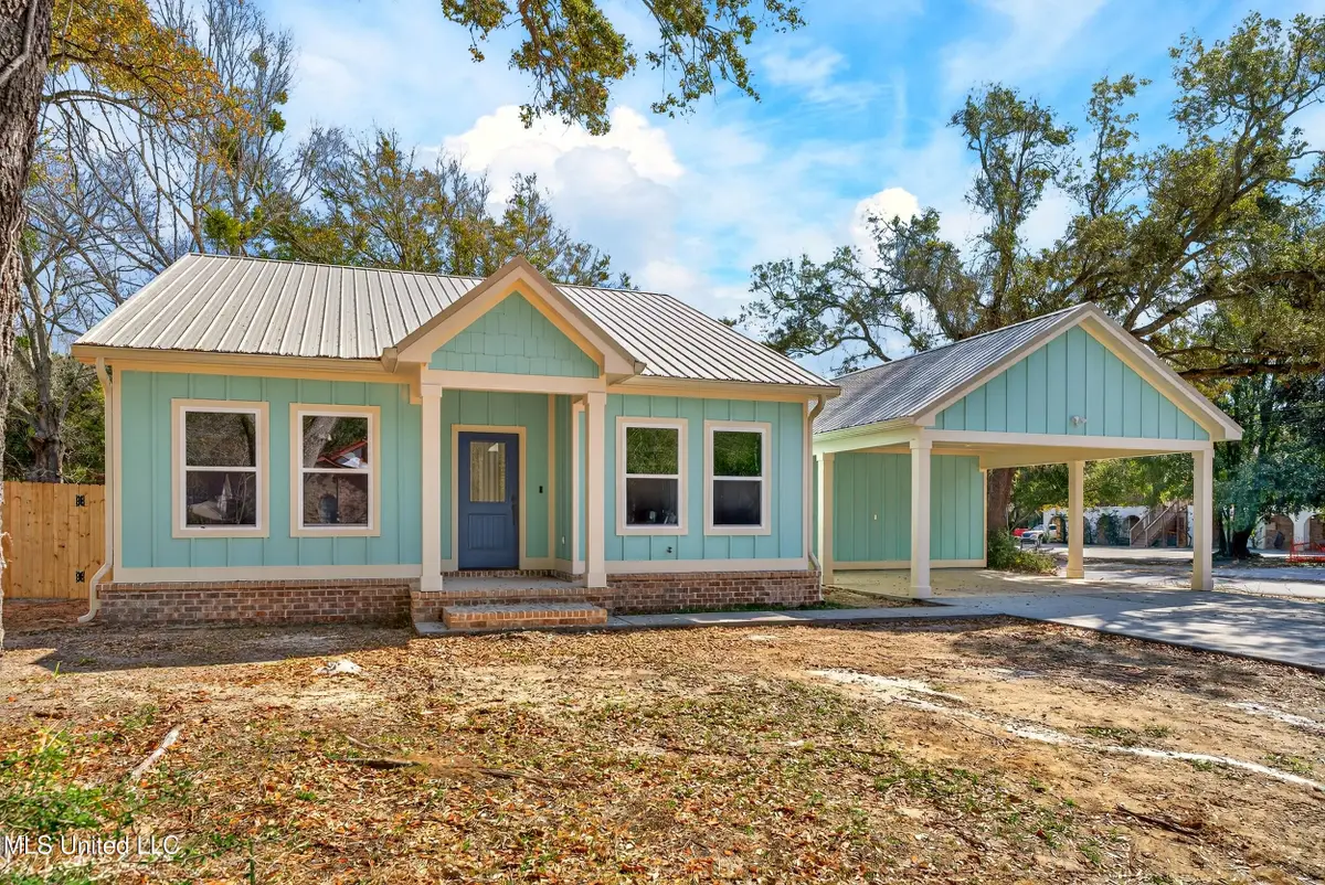 166 Daisy Street, Biloxi, MS 39531 - #1