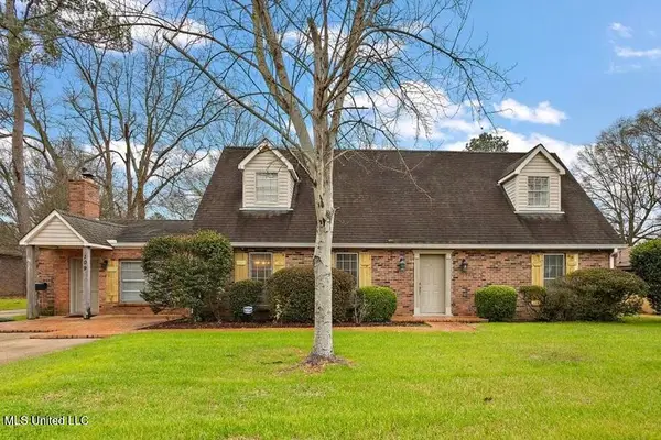 109 Old Canton Hill Drive, Jackson, MS 39211