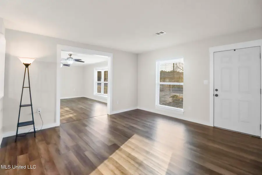 110 Jamaica Street, Long Beach, MS 39560 - #3