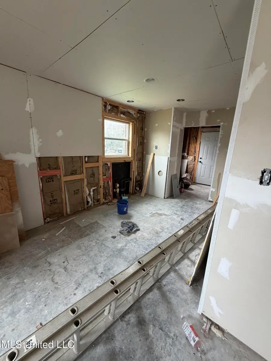 1803 Parsley Avenue, Pascagoula, MS 39567 - #3