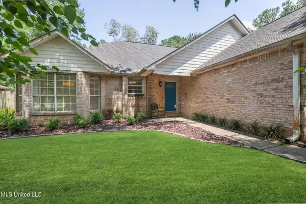 8004 Martin Bluff Road, Gautier, MS 39553