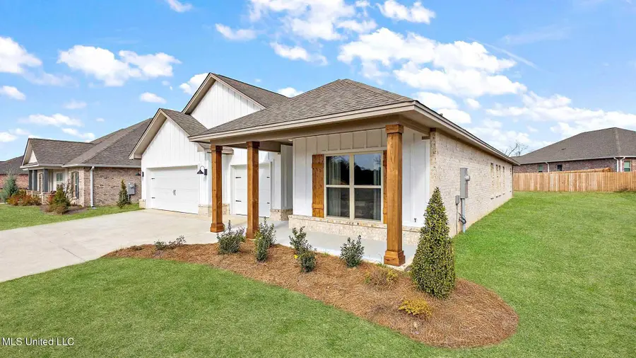 607 S Coral Lane, Pearl, MS 39208 - #3