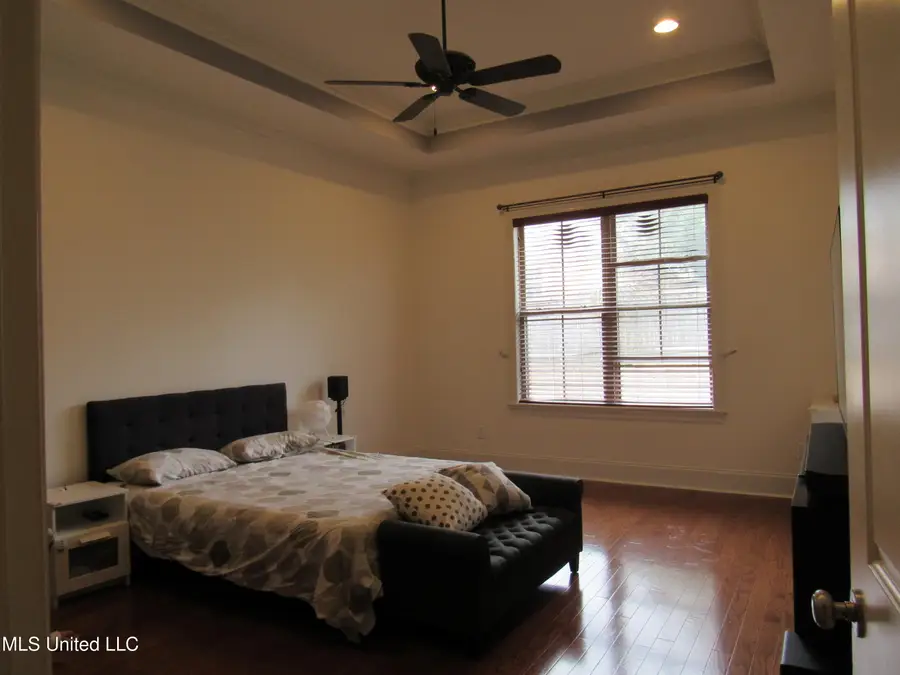 716 Huntington Cove, Madison, MS 39110 - #2