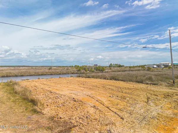 W Bayou Road, Bay Saint Louis, MS 39520