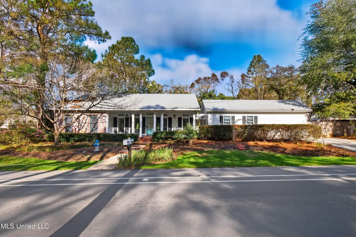 95522 W Diamondhead Drive, Diamondhead, MS 39525 - #1