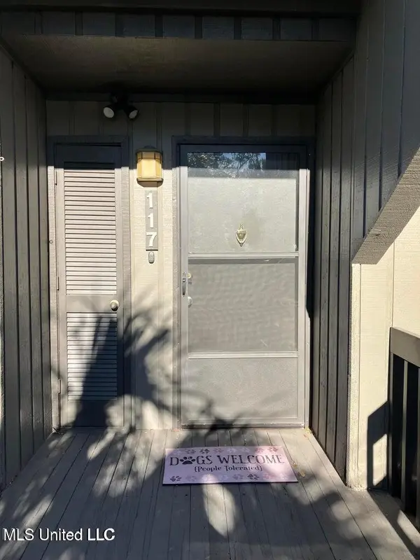 117 Lanai Villa, Diamondhead, MS 39525