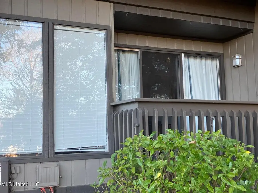 117 Lanai Villa, Diamondhead, MS 39525 - #2