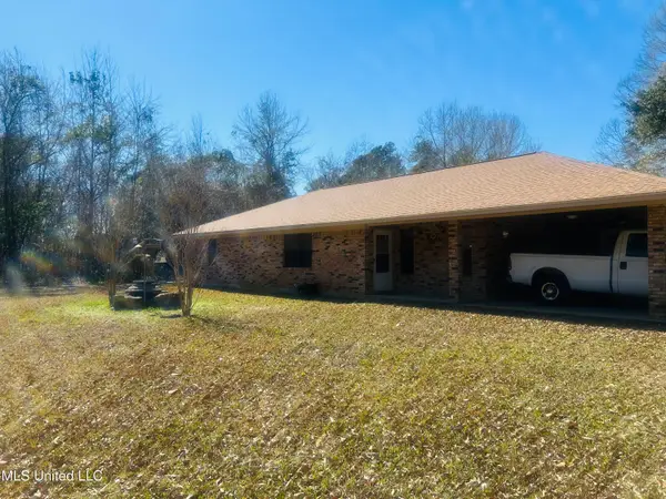 15403 Lorraine Road, Biloxi, MS 39532