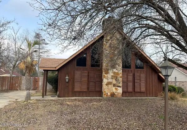 27 Clairmont Circle, Laurel, MS 39440