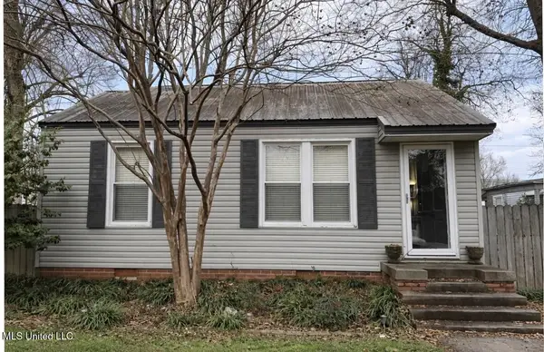 519 Crockett Avenue, Greenwood, MS 38930