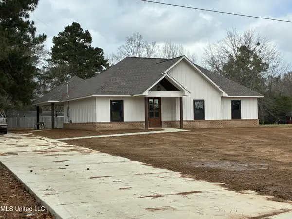 529 NE Fairlawn Trail, Brookhaven, MS 39601