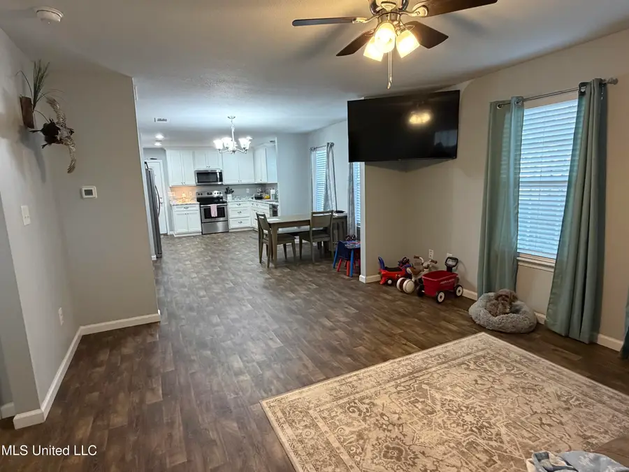 58 Third Avenue, Lucedale, MS 39452 - #2