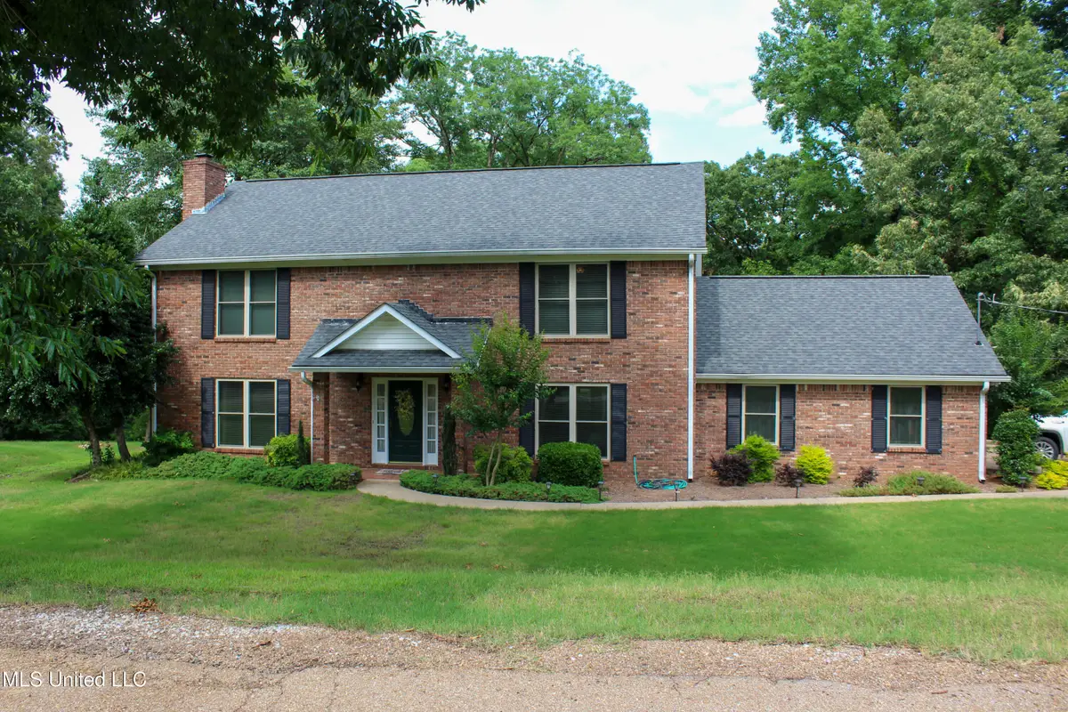 514 County Road 352, Greenwood, MS 38930 - #1