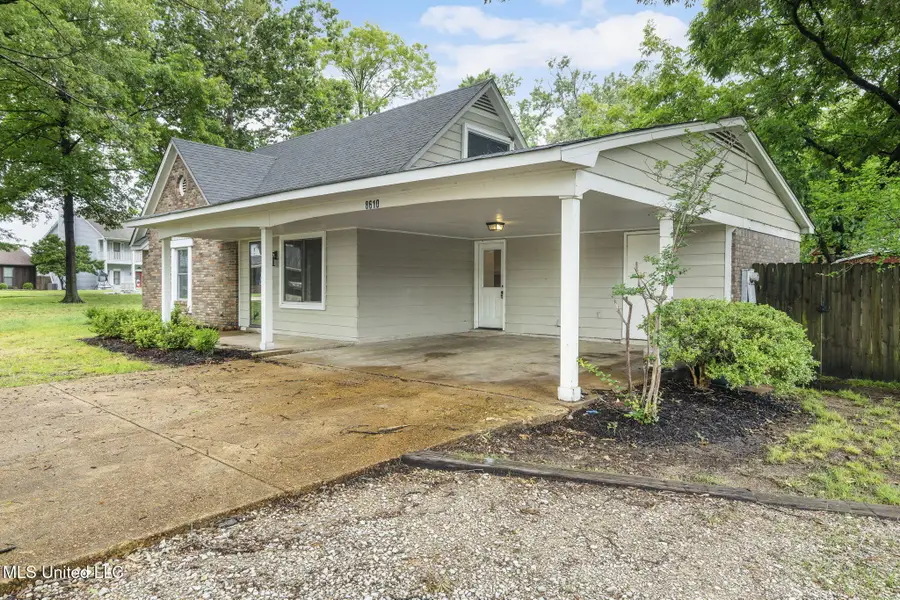 8610 N Lake Shore Drive, Southaven, MS 38671 - #2