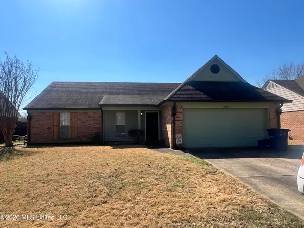 10827 Oak Leaf Drive, Olive Branch, MS 38654