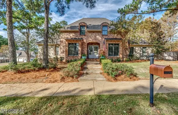 136 Shoreline Drive, Madison, MS 39110