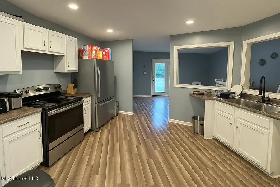 464 S Walnut Street, Sumner, MS 38957 - #3