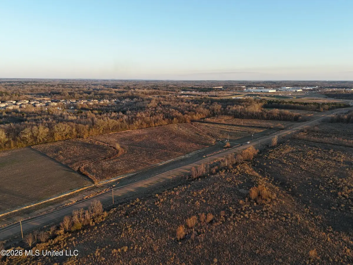 N Calhoun Station Parkway, Gluckstadt, MS 39110 - #1